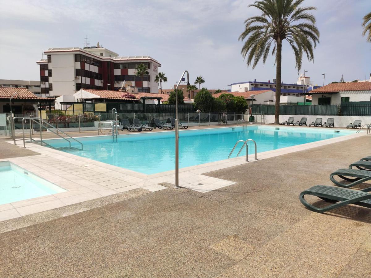 Bungalow With Private Garden Nex To Yumbo Center Villa Maspalomas  Esterno foto