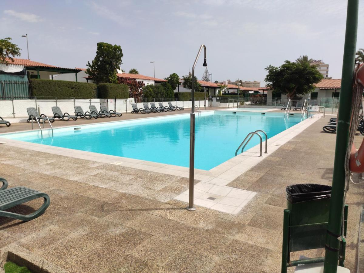 Bungalow With Private Garden Nex To Yumbo Center Villa Maspalomas  Esterno foto
